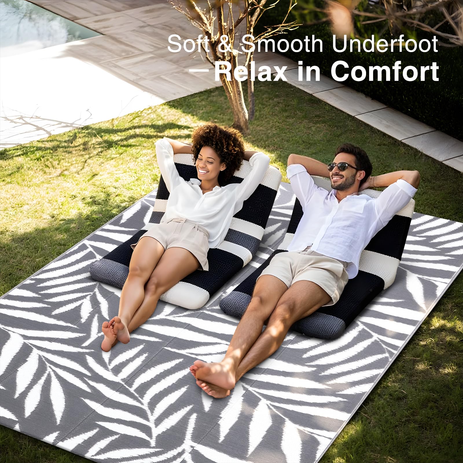 OLANLY soft plastic-straw texture feels comfortable under bare feet.