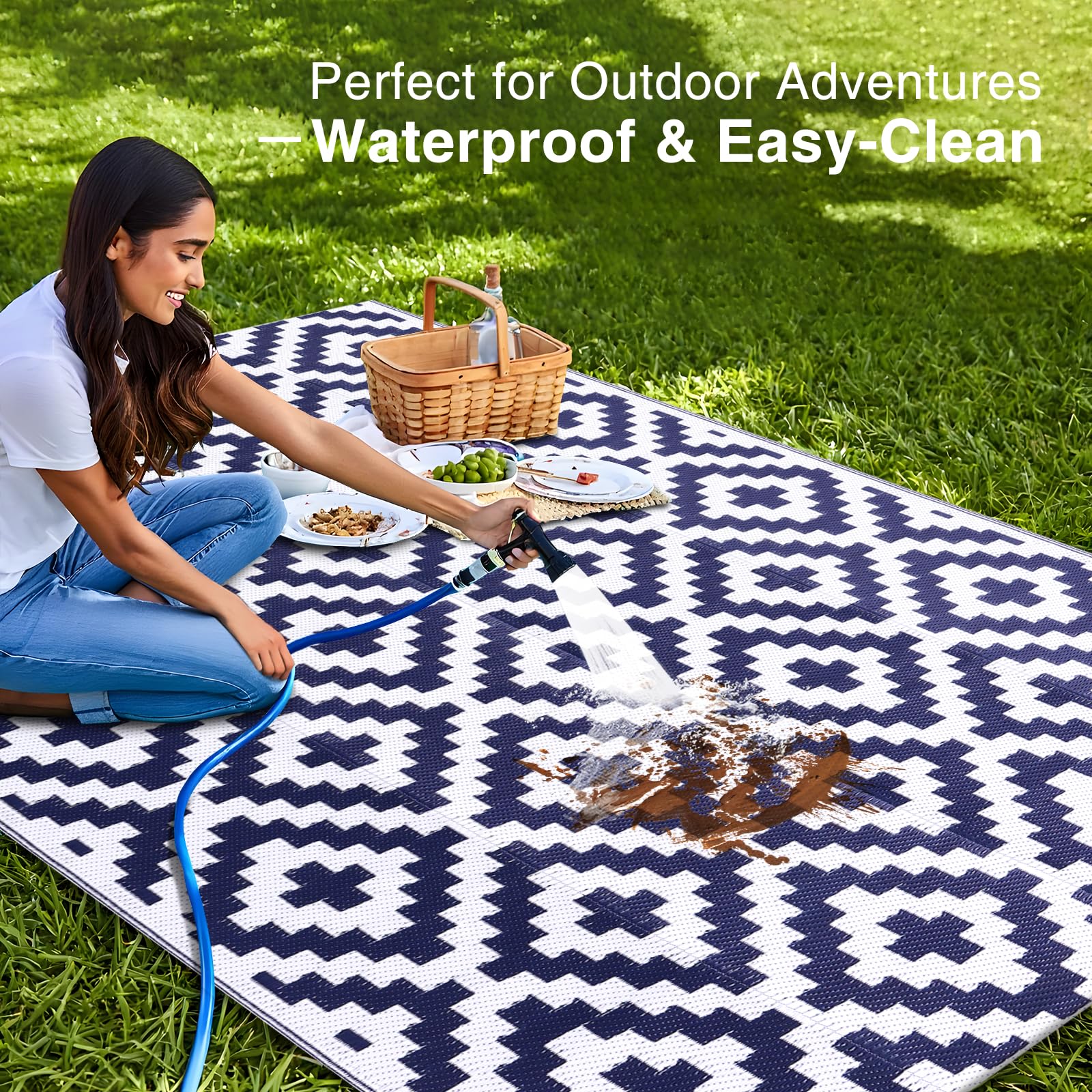 OLANLY UV-protected rug, vibrant navy and white colors in sun.