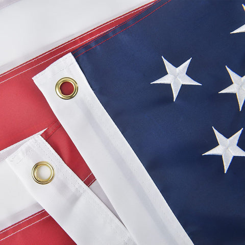 Olycole flag with fade-resistant dyes for lasting color outdoors