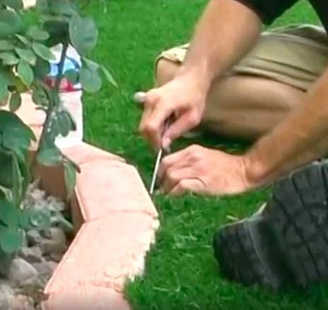 5.5 inch length from One Stop Outdoor delivers strong anchoring for synthetic grass