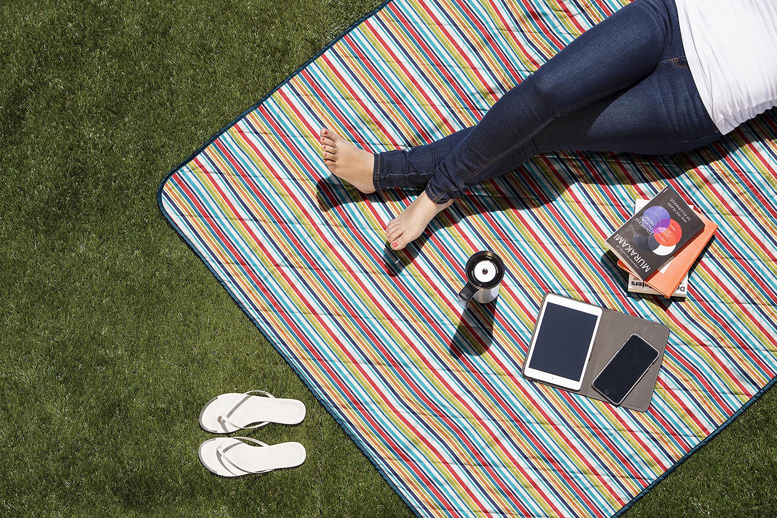Oniva Vista blanket is machine washable for quick cleanup