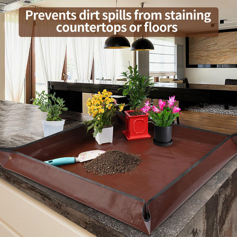 Onlysuki mat showing copper buckles for dirt and water containment