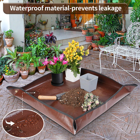 Onlysuki repotting mat surface resists dirt and cleans quickly.