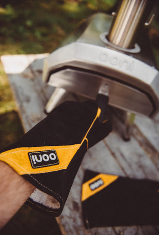 Ooni Grill Gloves durable leather design with insulation for long lasting protection.