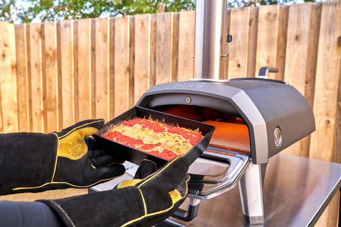 Ooni Grill Gloves protect wrists when lifting hot pans and trays.