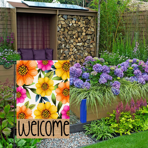 OQUAYA garden flag makes a thoughtful gift for neighbors and friends