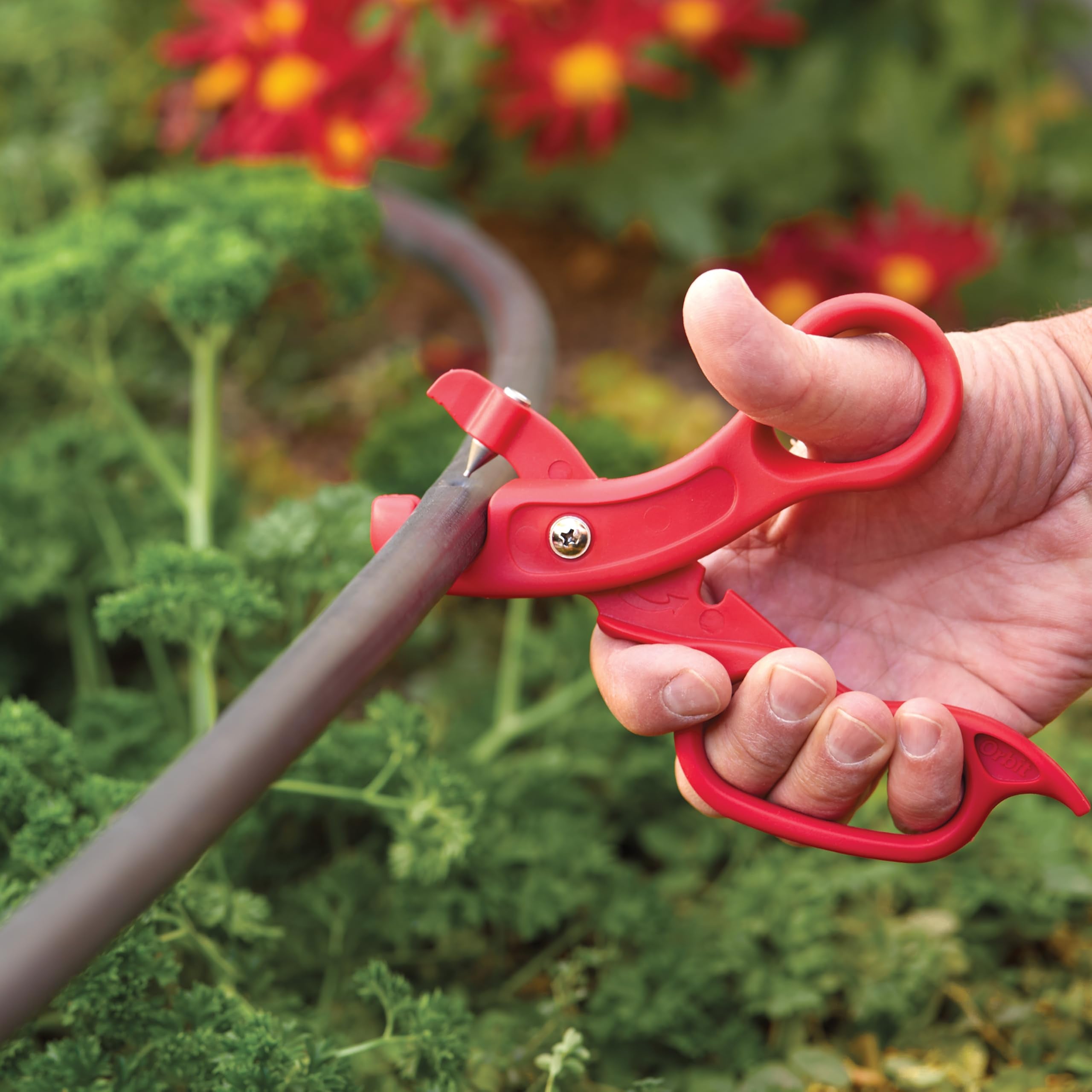 Orbit lockable handle enhances safety during storage and transport