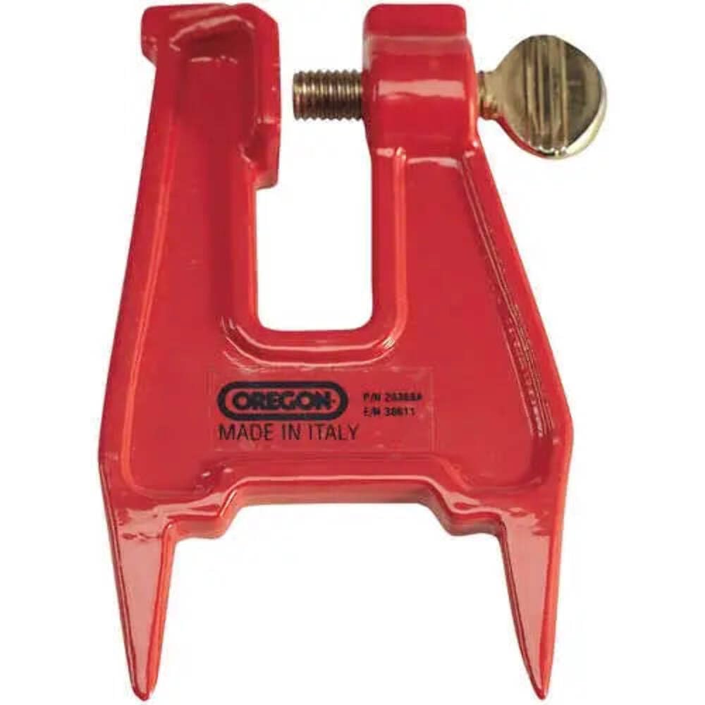 Oregon filing vise pocket stump close-up demonstrates secure grip for on-site chain filing