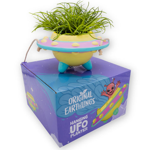 Original Earthlings UFO hanging pot presented as a thoughtful Christmas gift idea