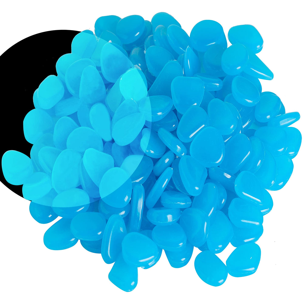 OSOPOLA blue glow stones illuminate an aquarium with soft ambient light.