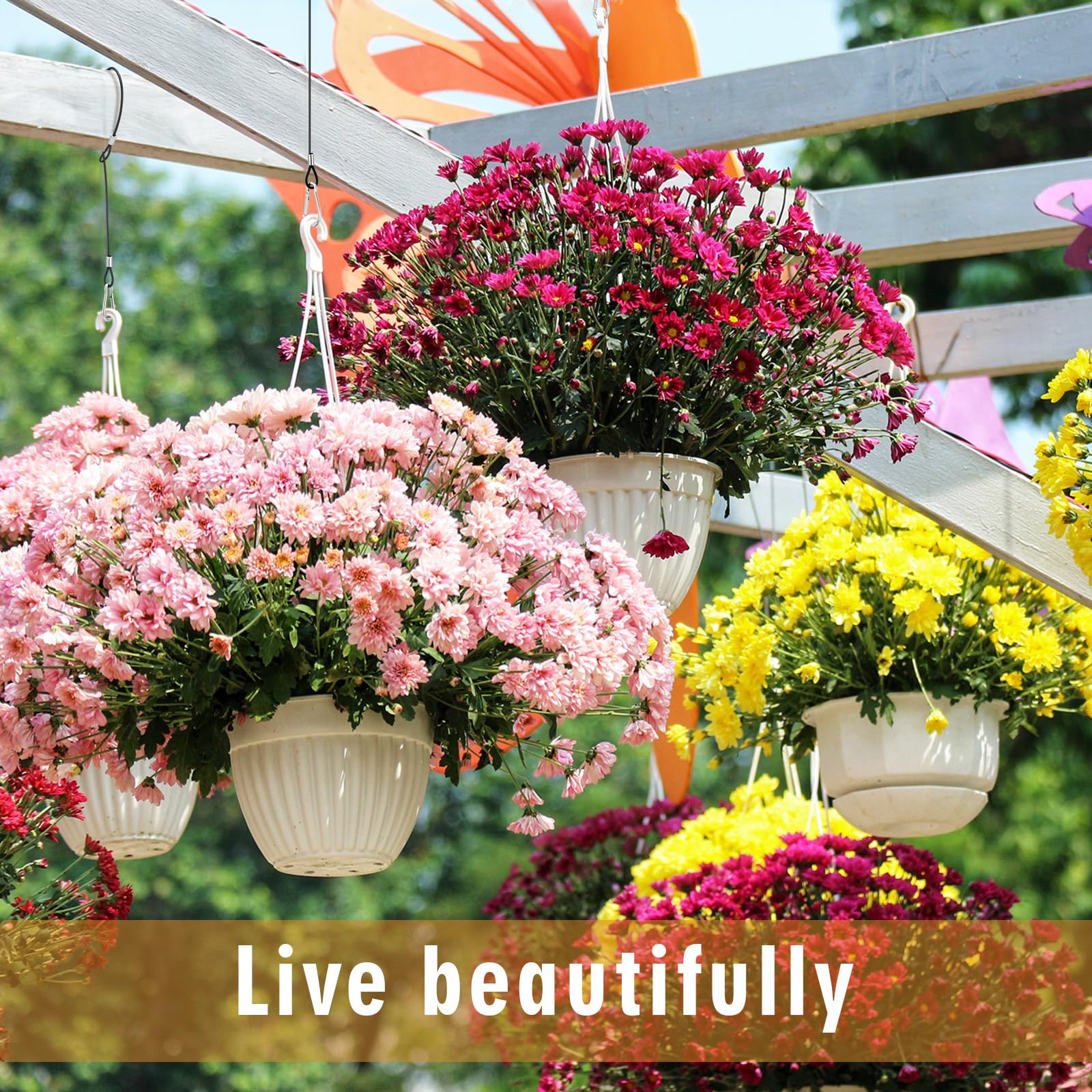 Otoolling weather-resistant steel cable stands up to rain and sun in outdoor use.