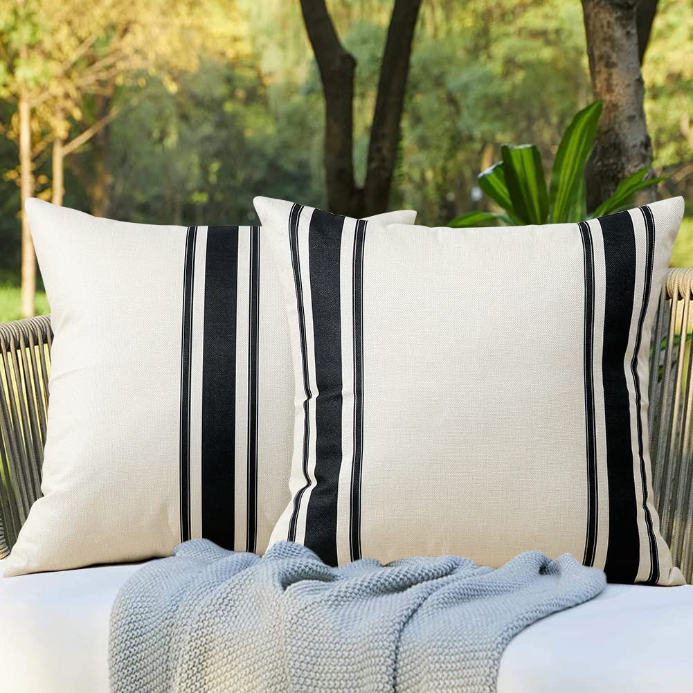 OTOSTAR pillow cover 18x18, black geometric design, weather-resistant outdoor seating.