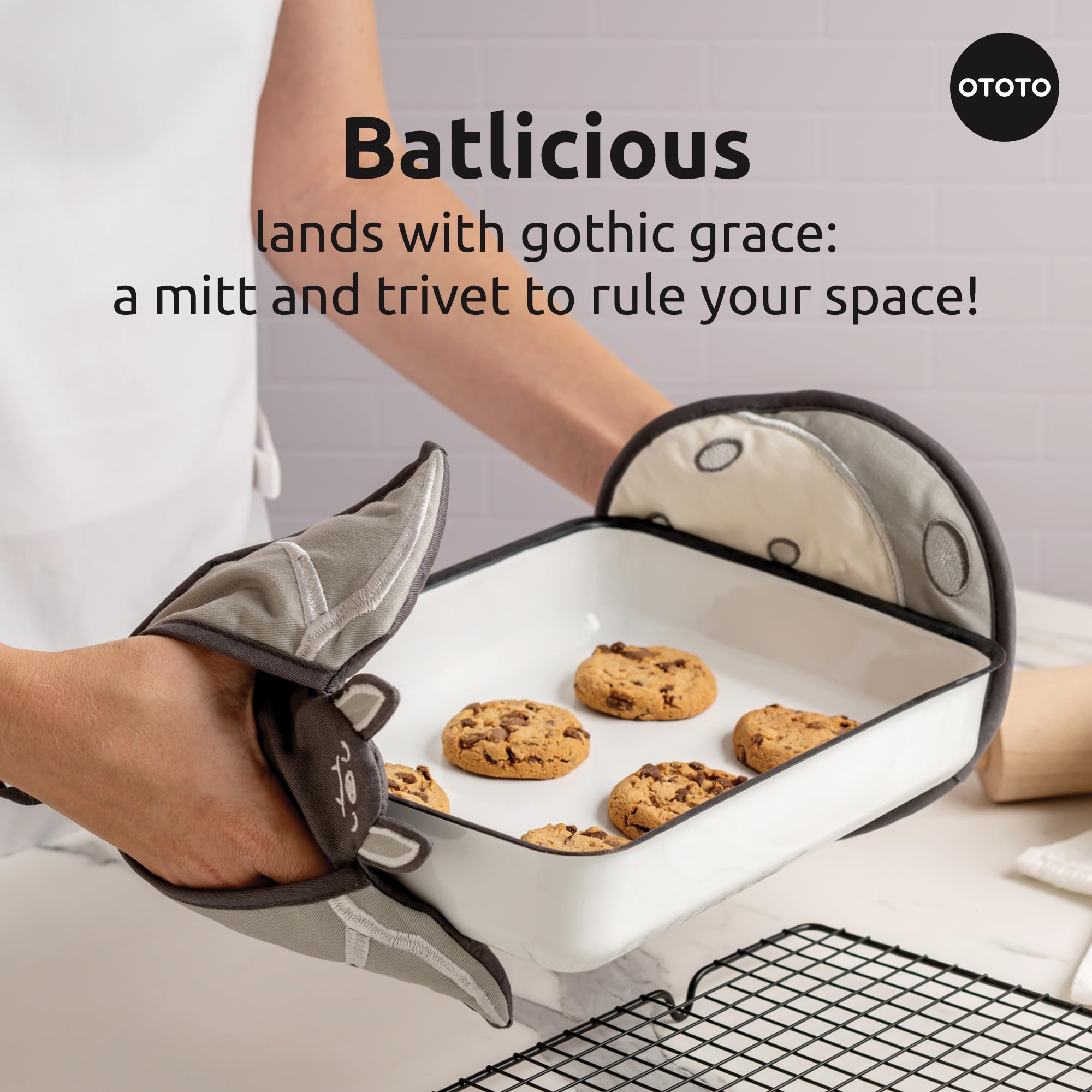 OTOTO Batlicious pot holders pair with mitts to provide anti-slip grip during cooking.