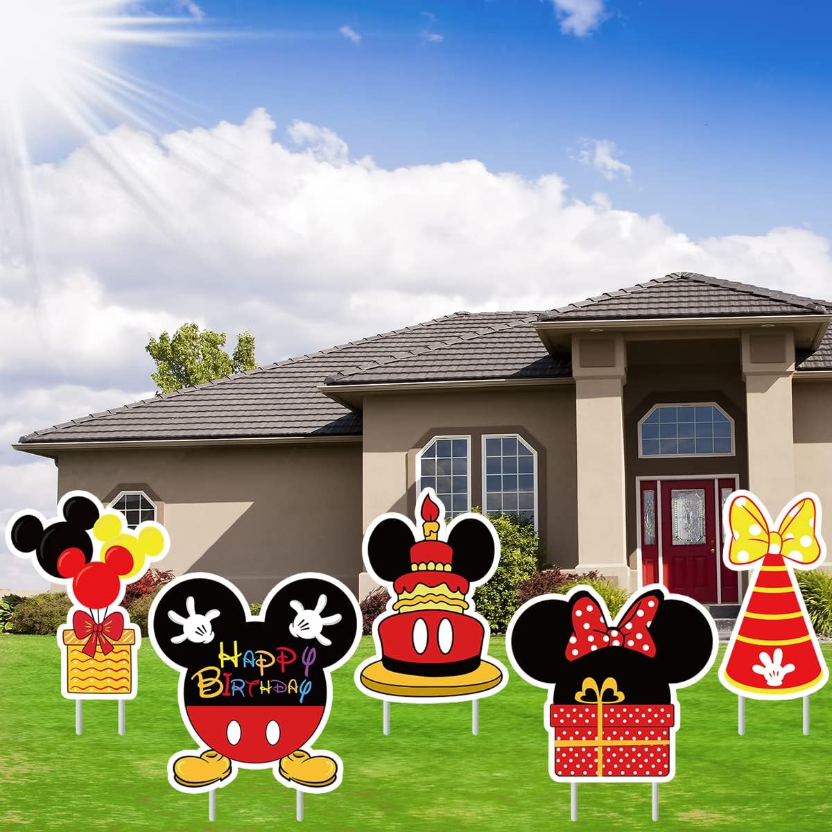 OULUN Mickey birthday sign balloons – bright focal point for outdoor parties.