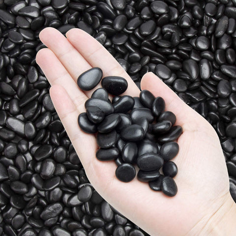 OUPENG black pebbles close-up showing smooth surface for decor