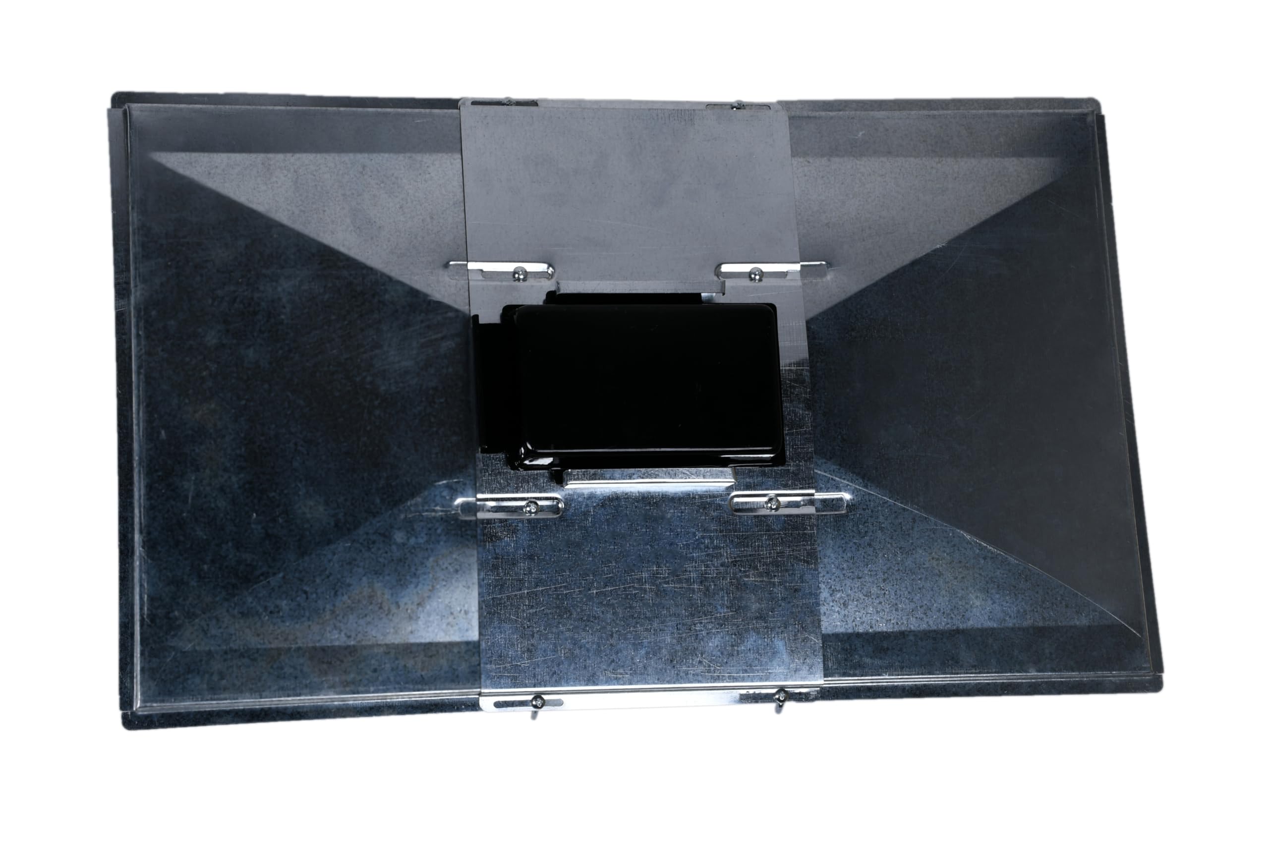 Outdoor Bazaar grease tray set in heavy-duty steel for durability and heat resistance