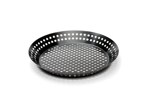 Outset grill skillet with non-stick coating simplifies cleaning after grilling.