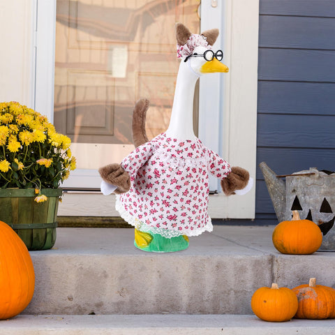 Outus 23-inch lawn goose outfit delivers durable, color-fast costume for rain or shine