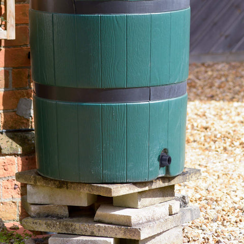 Outus two-pack bulkhead fittings ready for rain barrels and tanks.