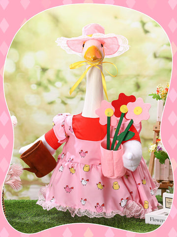 Outus Gardener Goose Outfits Set: tiny watering can subtly accents garden scenes.