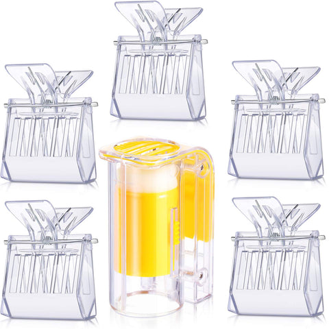 Outus queen bee clip transparent facilitates safe queen handling.