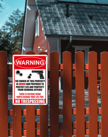 Ovyxely rust-free aluminum sign remains durable against weather and UV exposure.