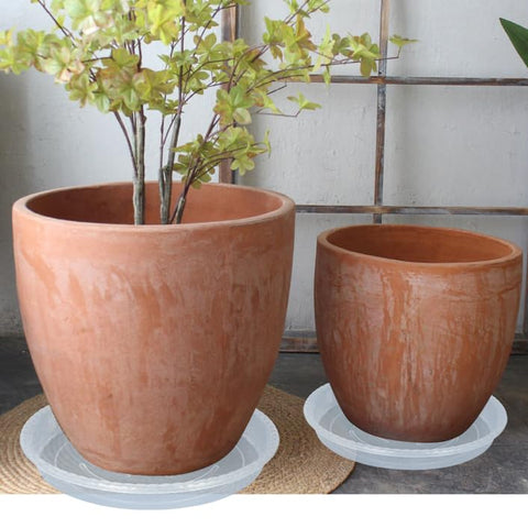 OVZILKI drainage water catcher saucer helps prevent soil mess and spills.