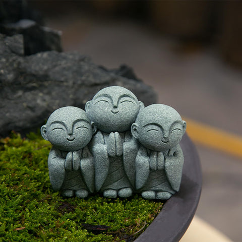 OwMell Jizo indoor outdoor display ready for shelves or patios