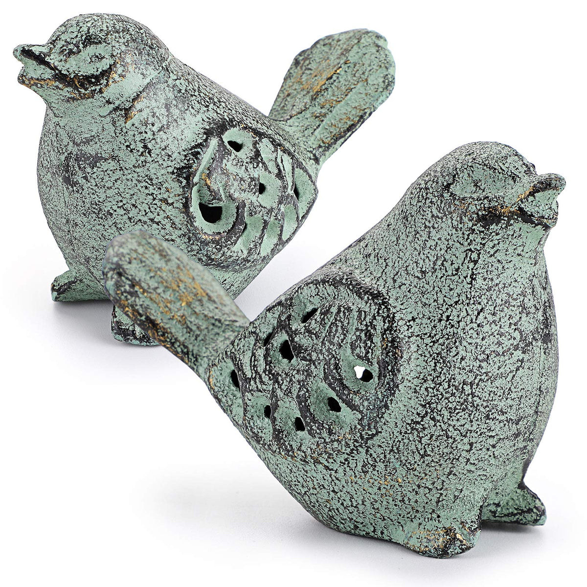 OwnMy green cast iron bird figurine for outdoor garden decor and durability.