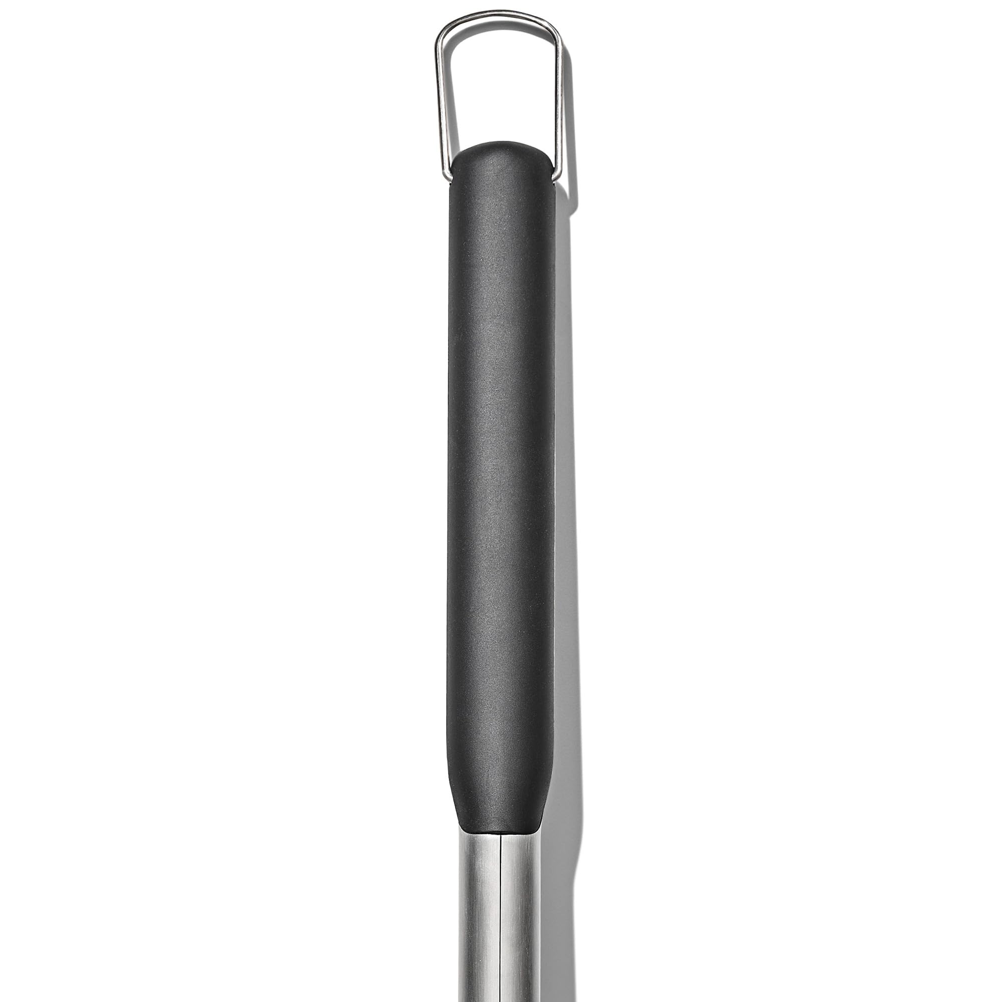Stainless steel body and high-heat resistant head on hot grill