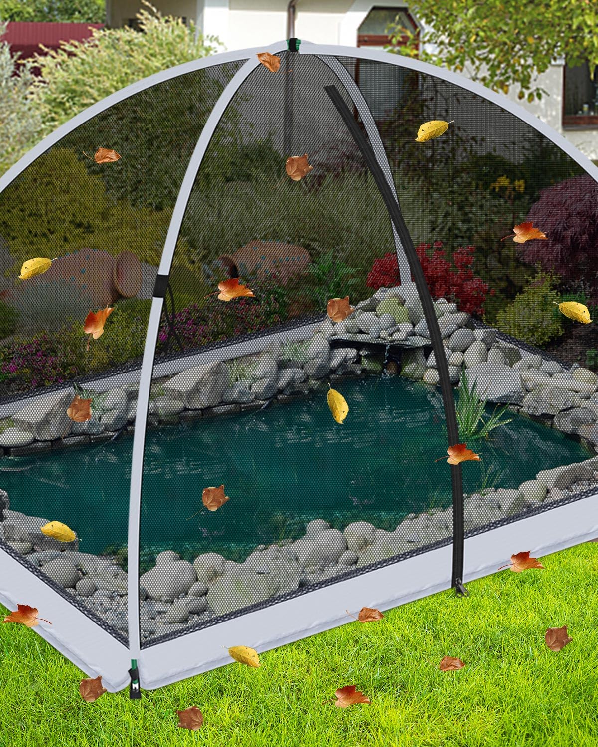 Pacetap dome-zipper-design demonstrates easy access and flexible viewing.