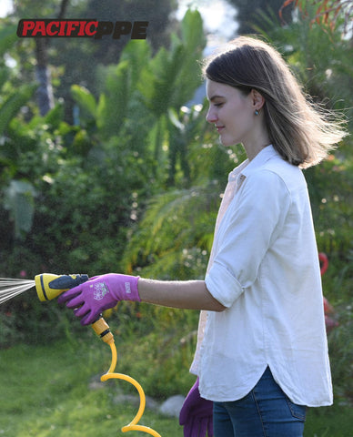 PACIFIC PPE non-slip palm and finger coating improves grip during tasks