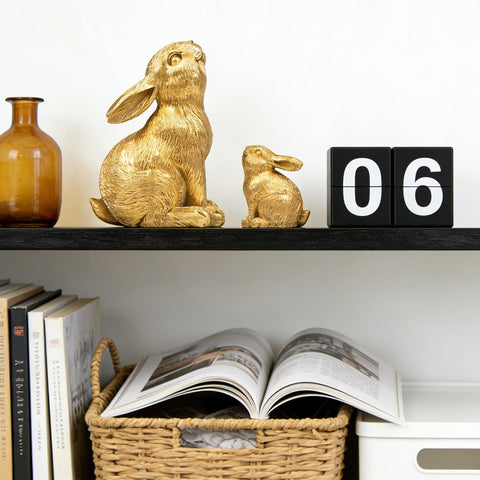 PaLuQiYa Easter centrepiece bunnies add refined detail to dining displays.