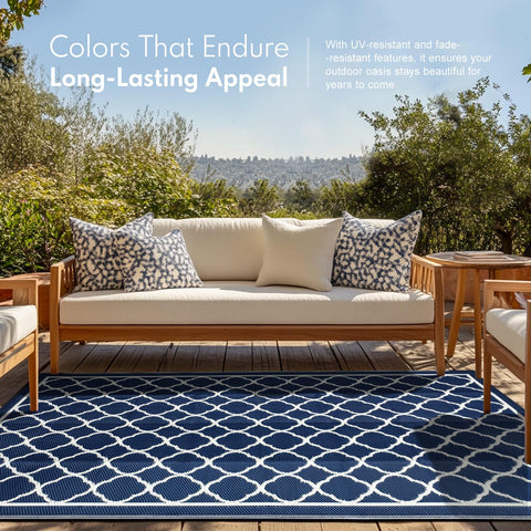 Lightweight PASAMIC rug is ideal for camping and beach trips.