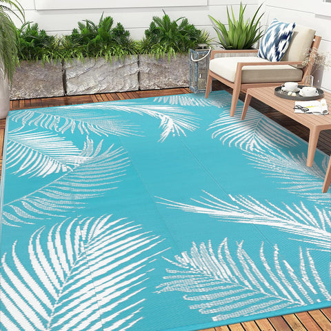 Pauwer versatile outdoor rug suits deck, porch, RV, and picnics
