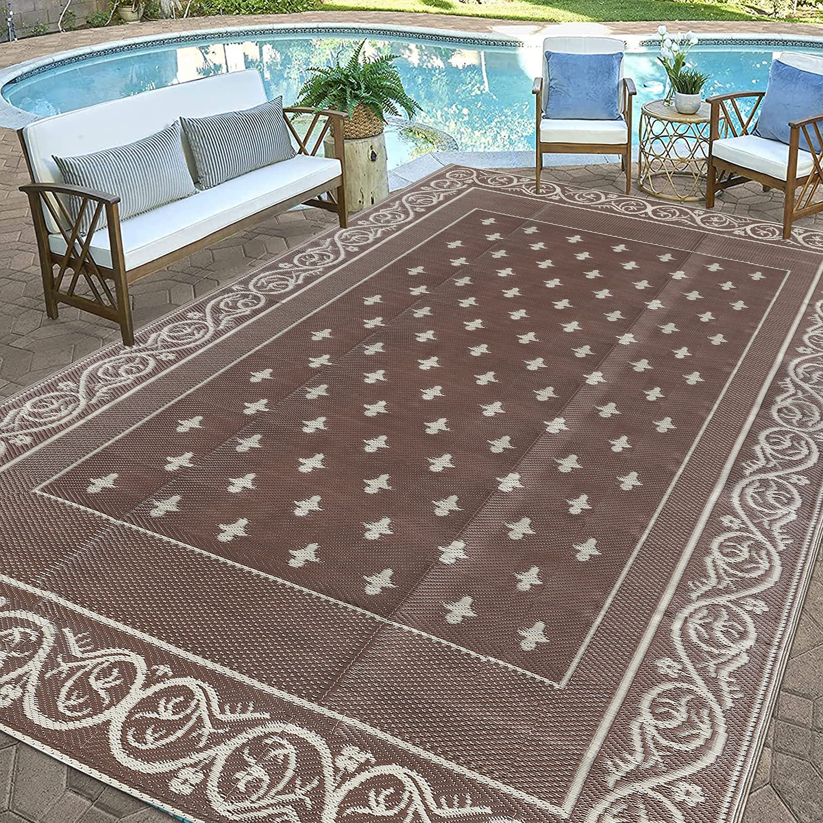 Pauwer lightweight portable rug with bag for travel and camping