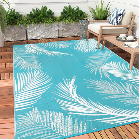 Pauwer waterproof outdoor rug ideal for decks and lawns