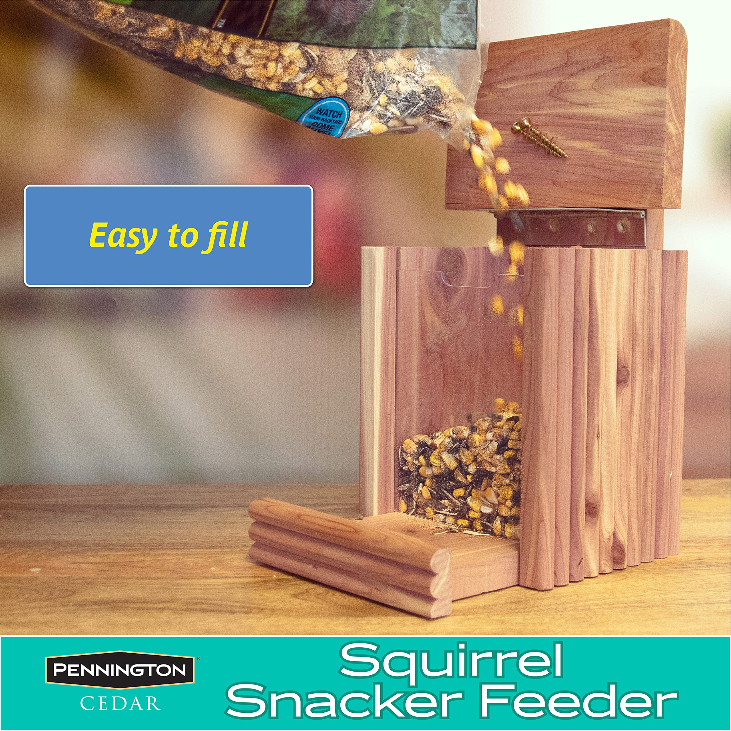Pennington Cedar Squirrel Snacker cedar texture highlights natural durability
