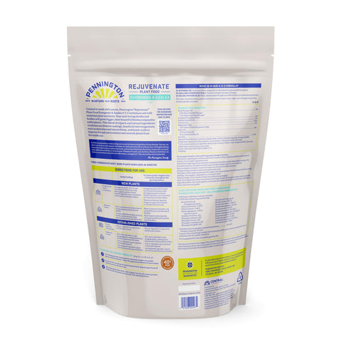Pennington Rejuvenate microbes support nutrient uptake around plant roots.