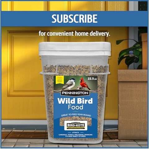 Pennington squirrel-proof bucket keeps feed safe outdoors