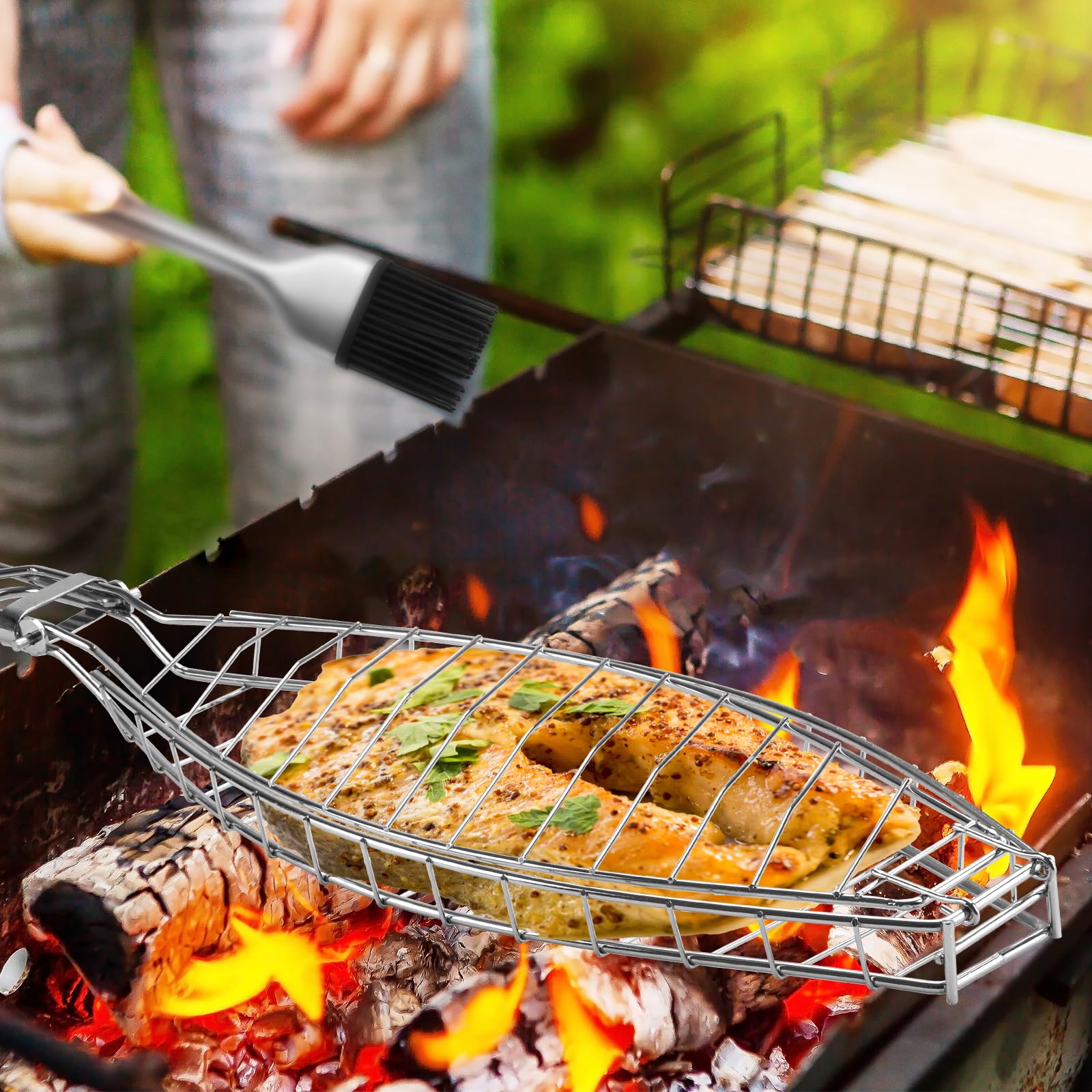 Penobon open grid design promotes heat and smoke circulation