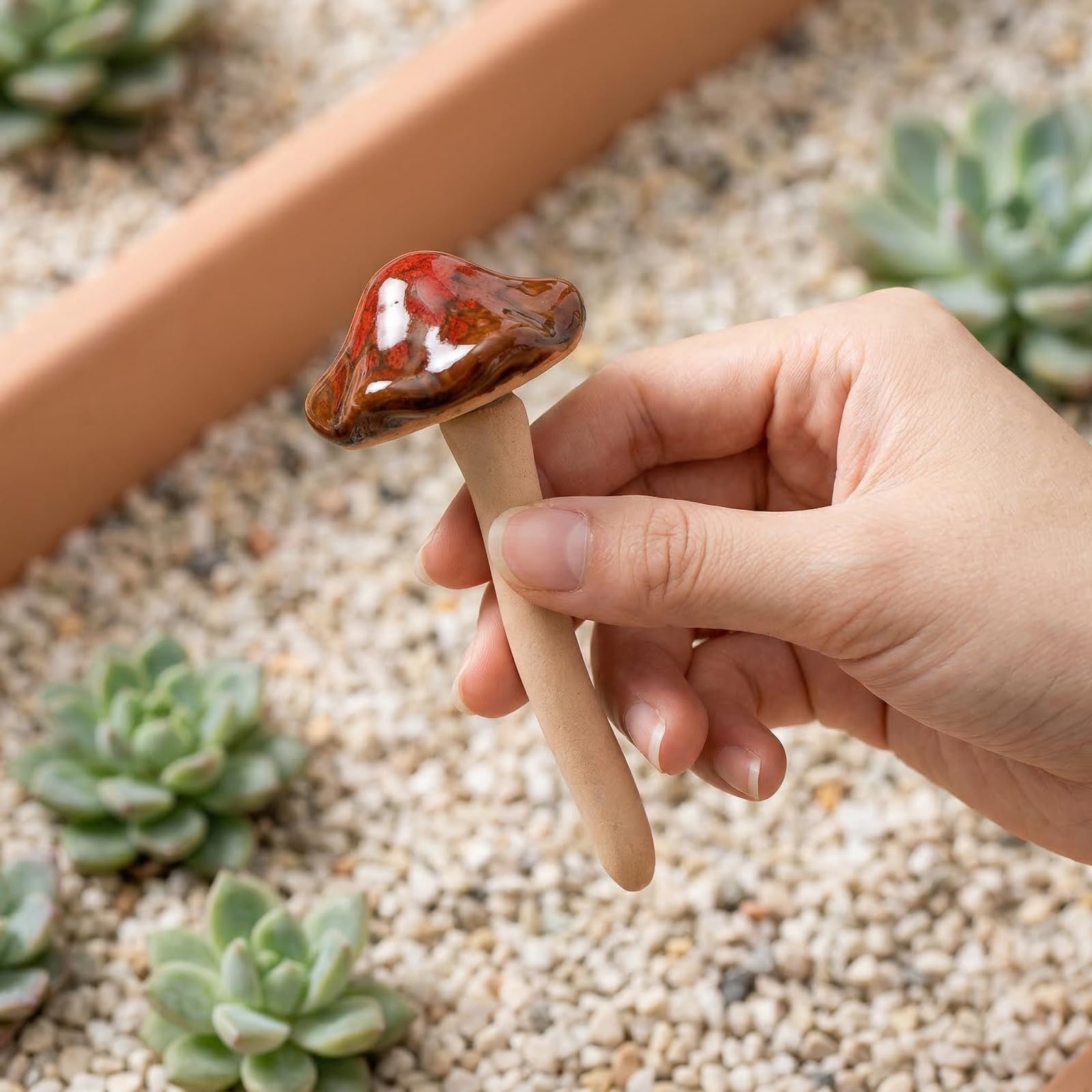 Peohud outdoor-friendly ceramics resist rain, sun, and frost for year-round appeal.