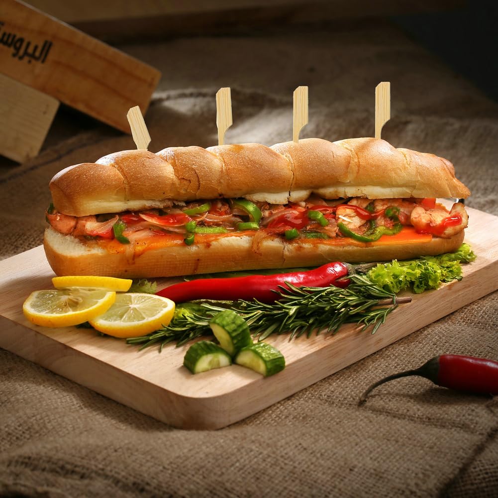 PEOUWNES smooth-edge bamboo skewers pierce foods easily and safely