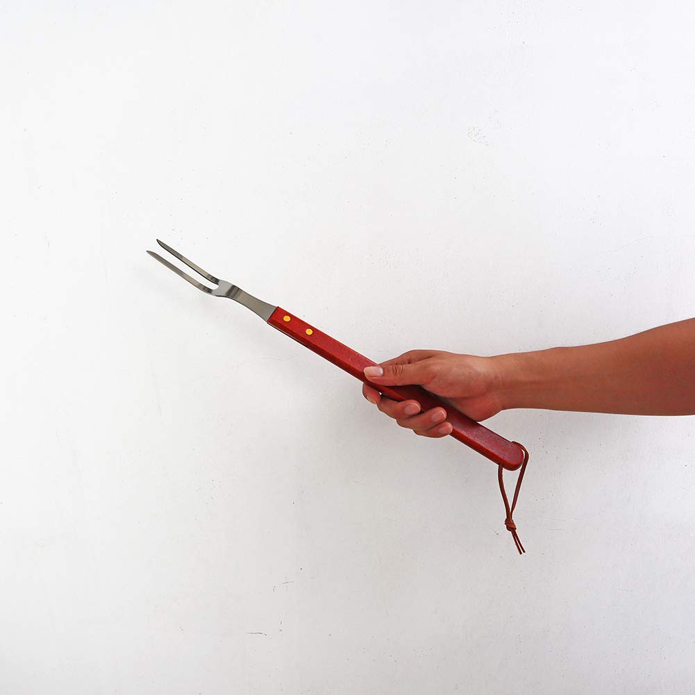 PEPKICN 18-inch barbecue meat fork with wooden handle for safe grilling.