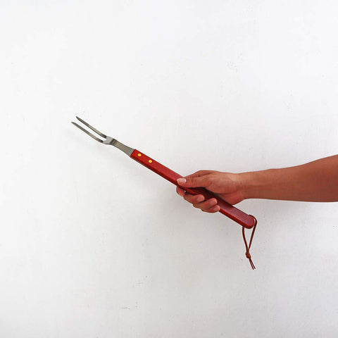 PEPKICN 18-inch barbecue meat fork with wooden handle for safe grilling.