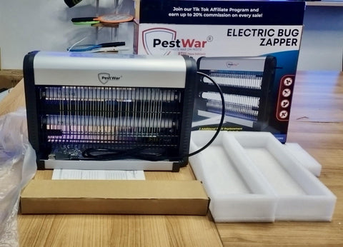 PestWar safety grid detail highlights user safety during operation.
