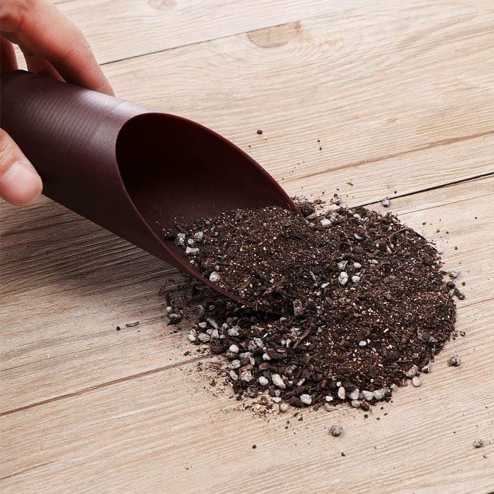 PETCTN Baolaili bonsai scoop, portable and compact for outdoor care.