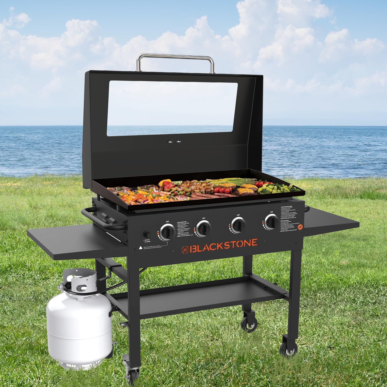 Petkao hinged lid opens smoothly for hands-free cooking.