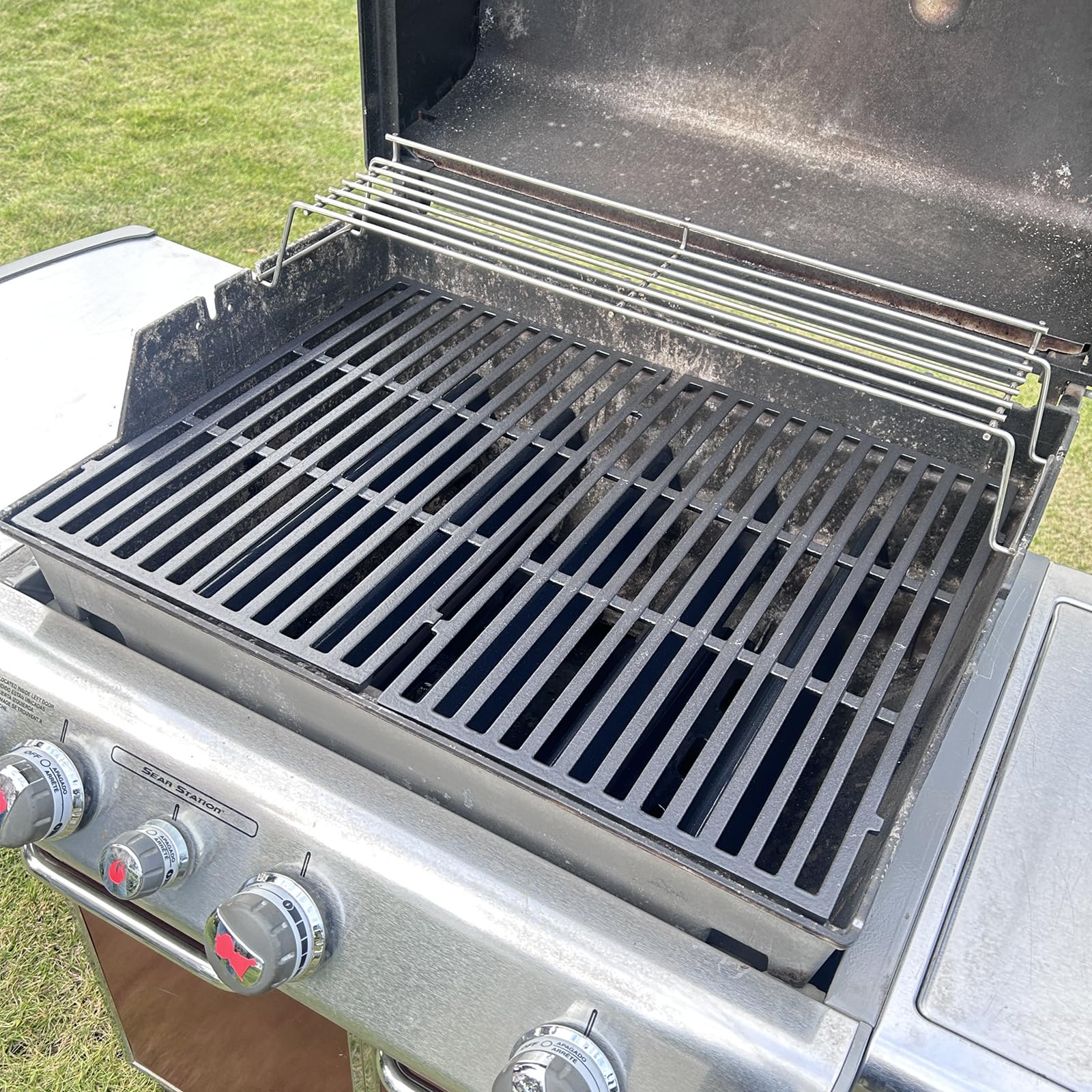 PETKAO Genesis 300 SER grill upgrade kit shown as ready-to-install