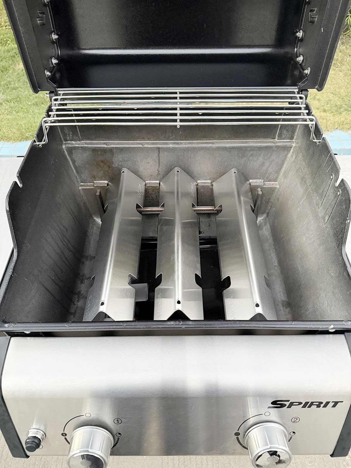 PETKAO flame covers for Weber Spirit II, durable 304 stainless steel protection.